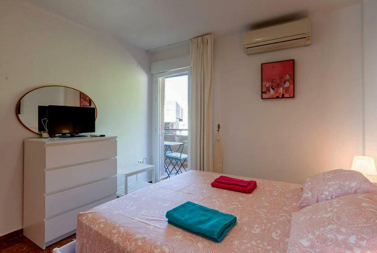 Apartamento Con Parking Gratuito Málaga Extérieur photo
